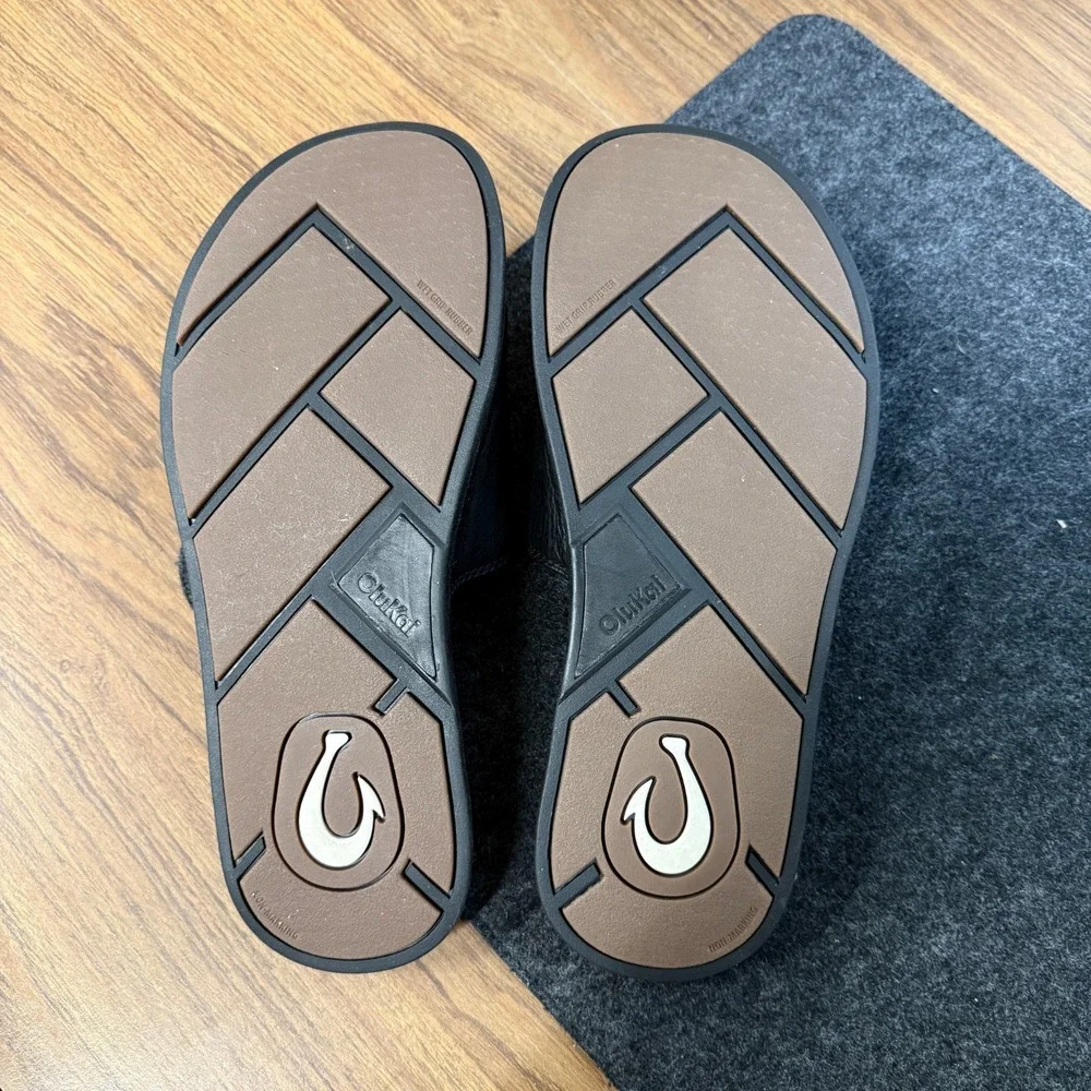 OluKai Mens Olali Slide Sandals Black Durable Leather Strap Comfort Outdoor M12